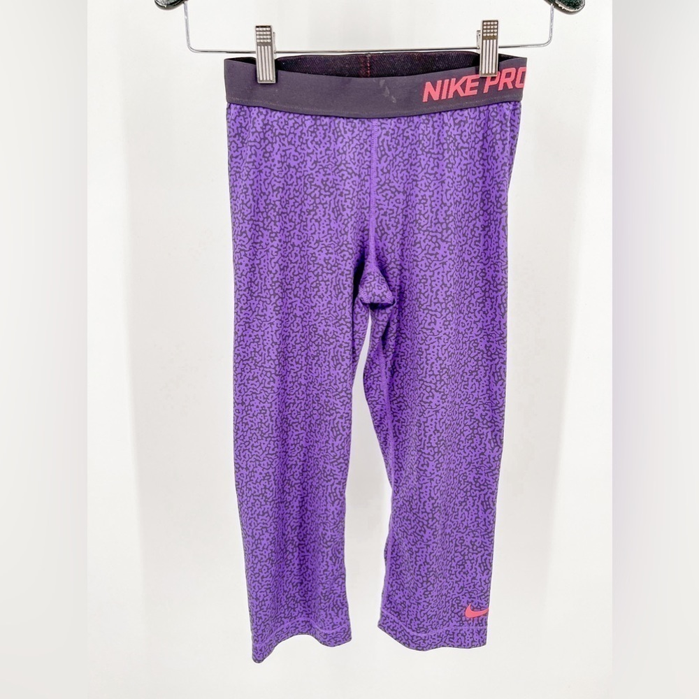 Nike Pro Cropped Dri Fit Workout leggings